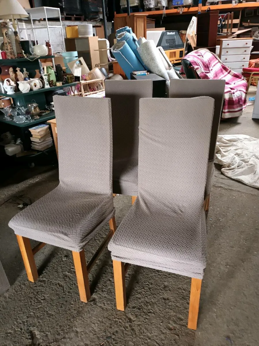 Set of 4 Chairs