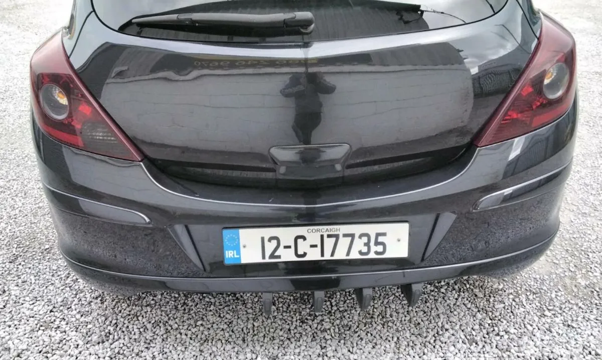 Car - Image 3