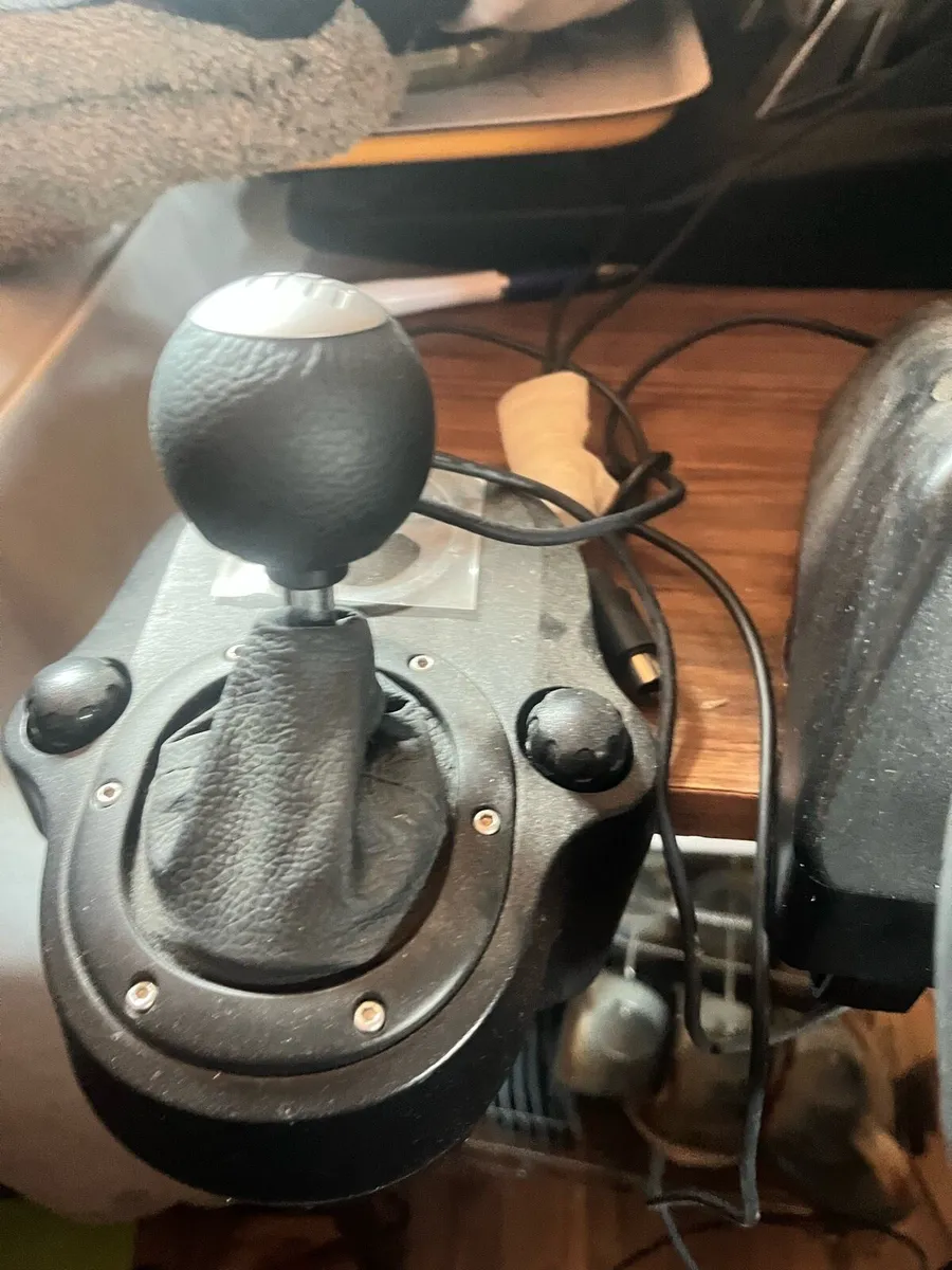 Logitech Steering Wheel XBOX - Image 2