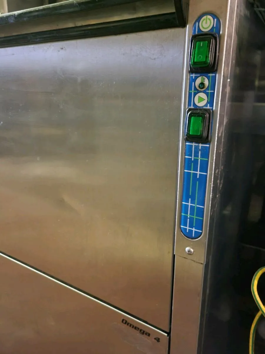 Dish/Glass Washer UNIVERBAR OMEGA 4 - Image 3