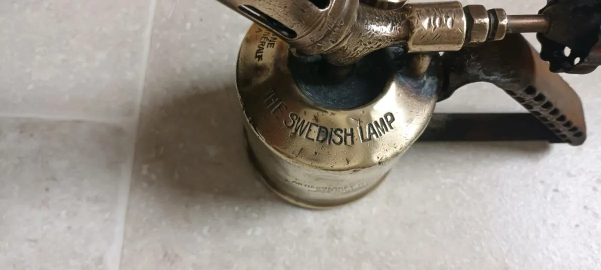 Swedish lamp - Image 1