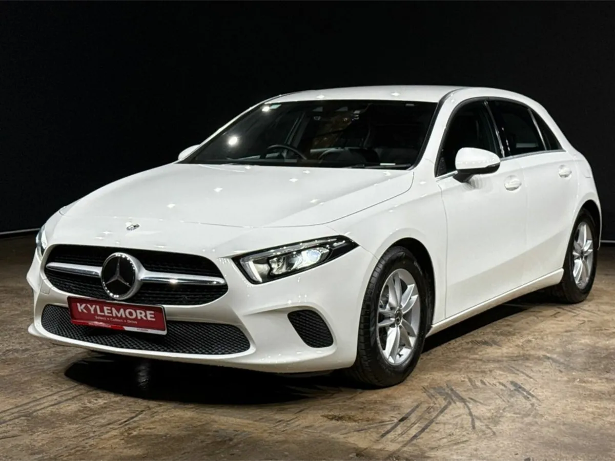 Mercedes-Benz A-Class 1.4 A180 - FACELIFT - LOW MI - Image 4