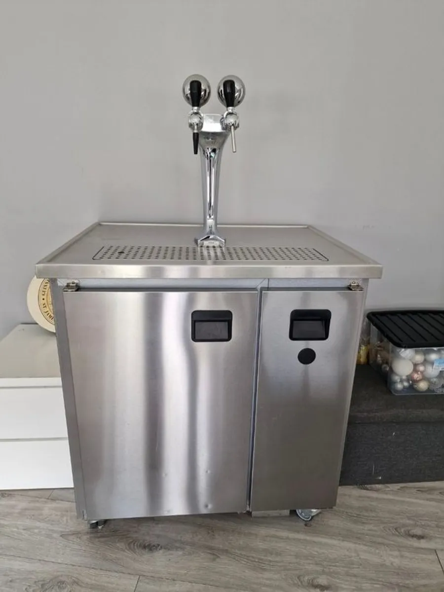 Mobile Home Bar - Image 1