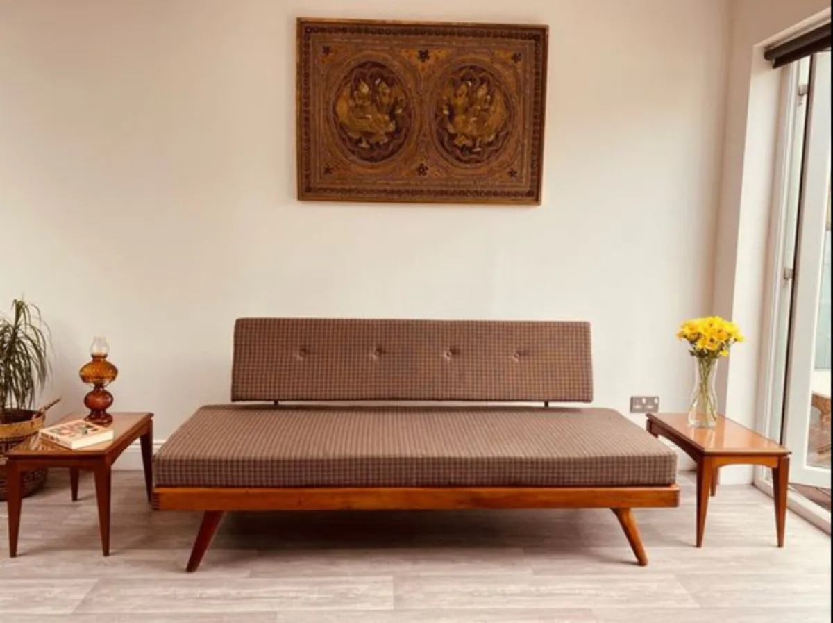 Mid Century Day Bed Sofa Bed - Image 4