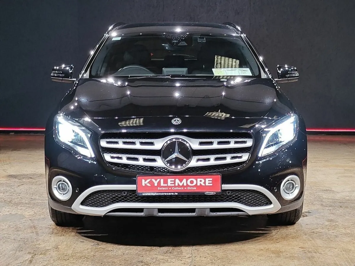 Mercedes-Benz GLA 1.6 AUTOMATIC - ELECTRIC TAILGAT - Image 3