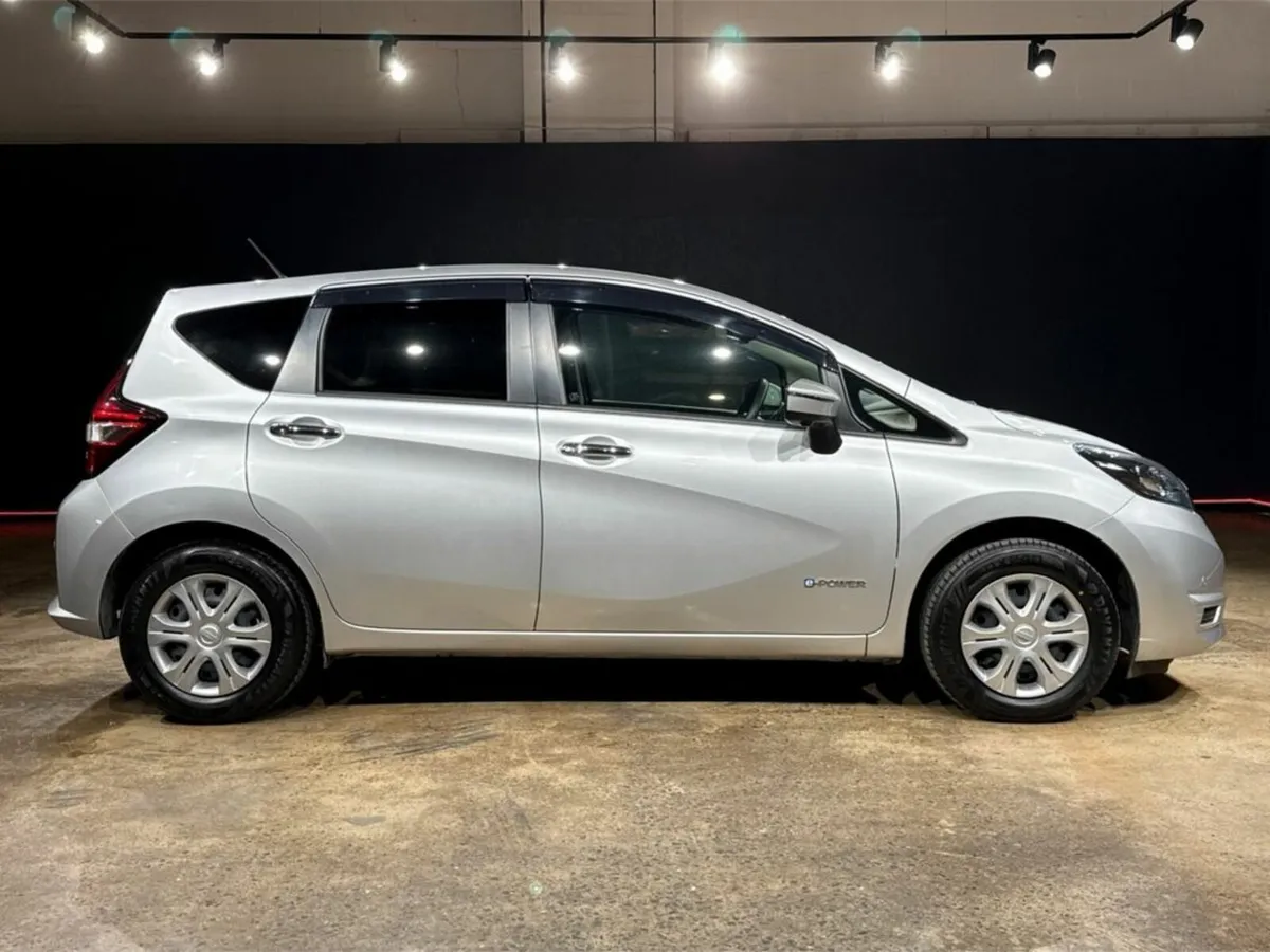 Nissan Note 1.2 HYBRID - E POWER EDITION - Image 3