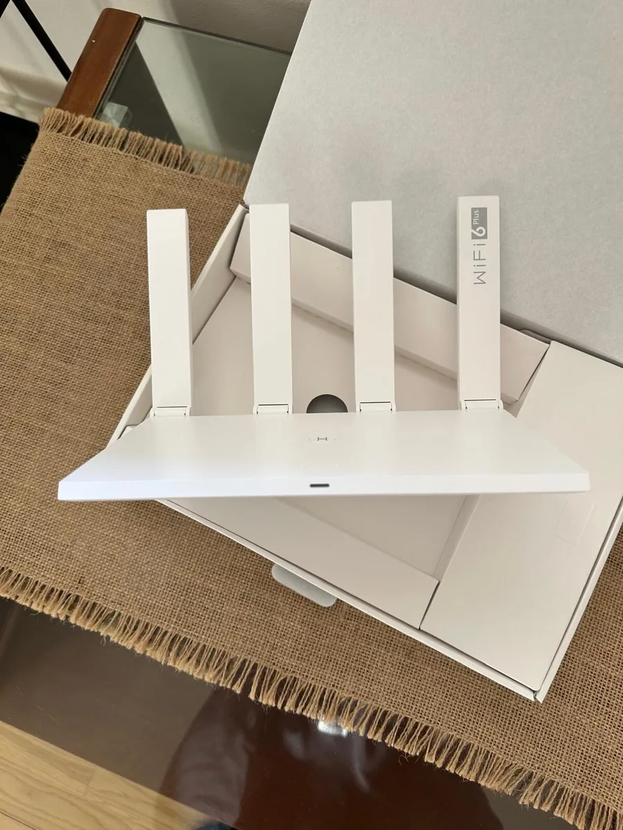 HUAWEI WiFi AX3 Dual-Core ROUTER - Image 2