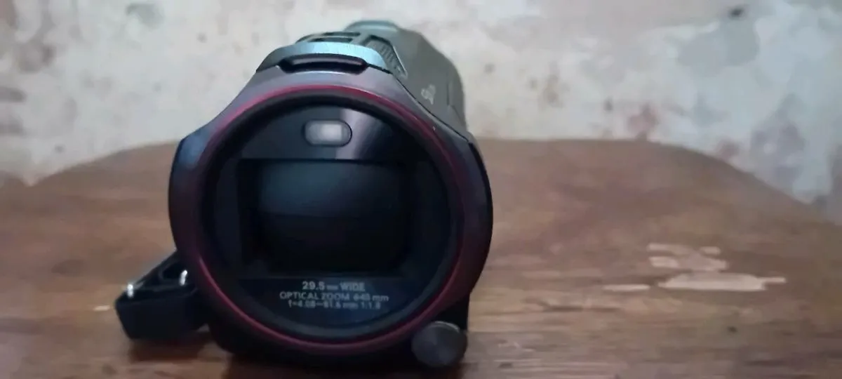 Panasonic HC-V785 video camera - Image 1