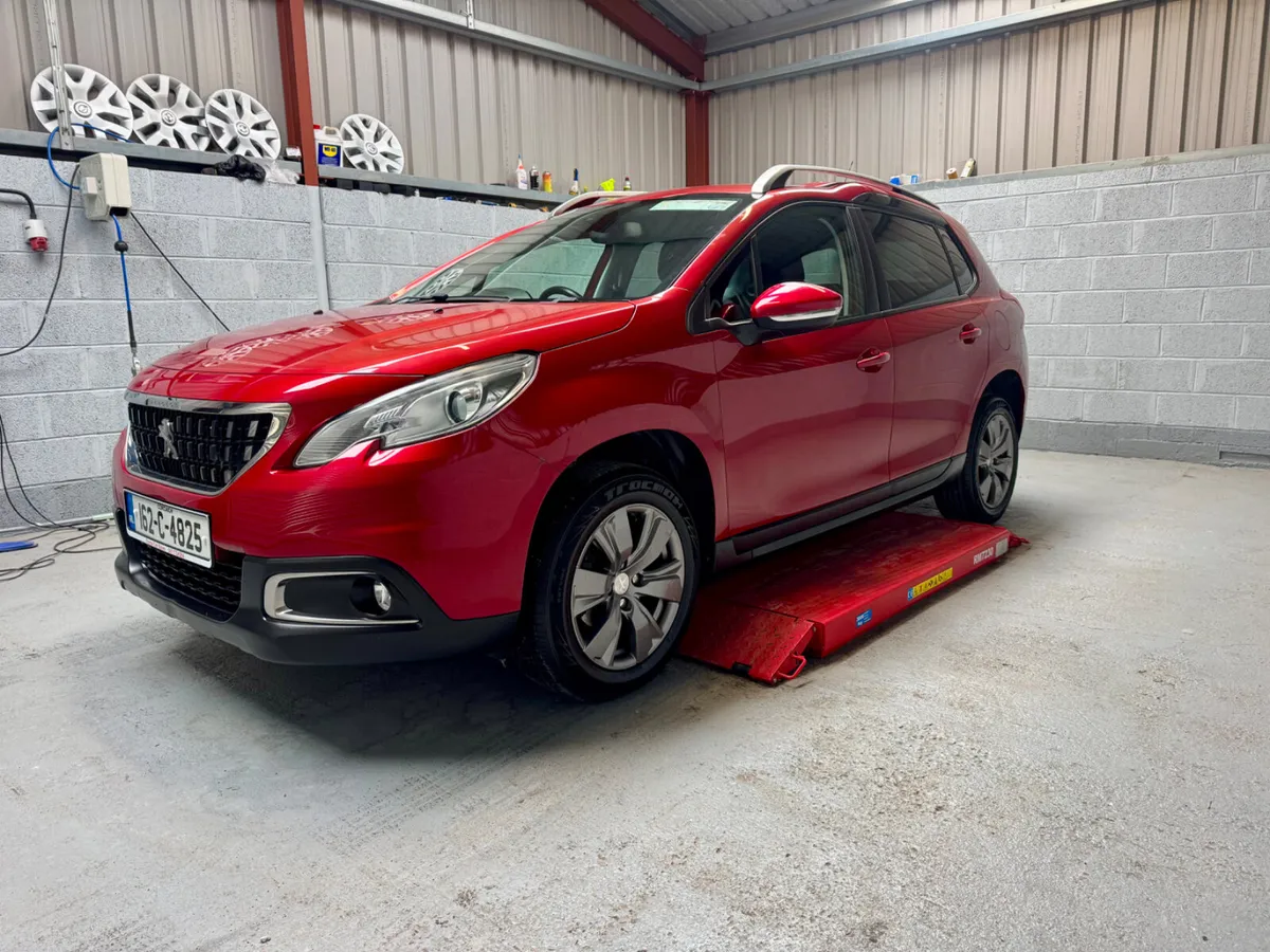 Peugeot 2008 2016       1 OWNER ! - Image 4