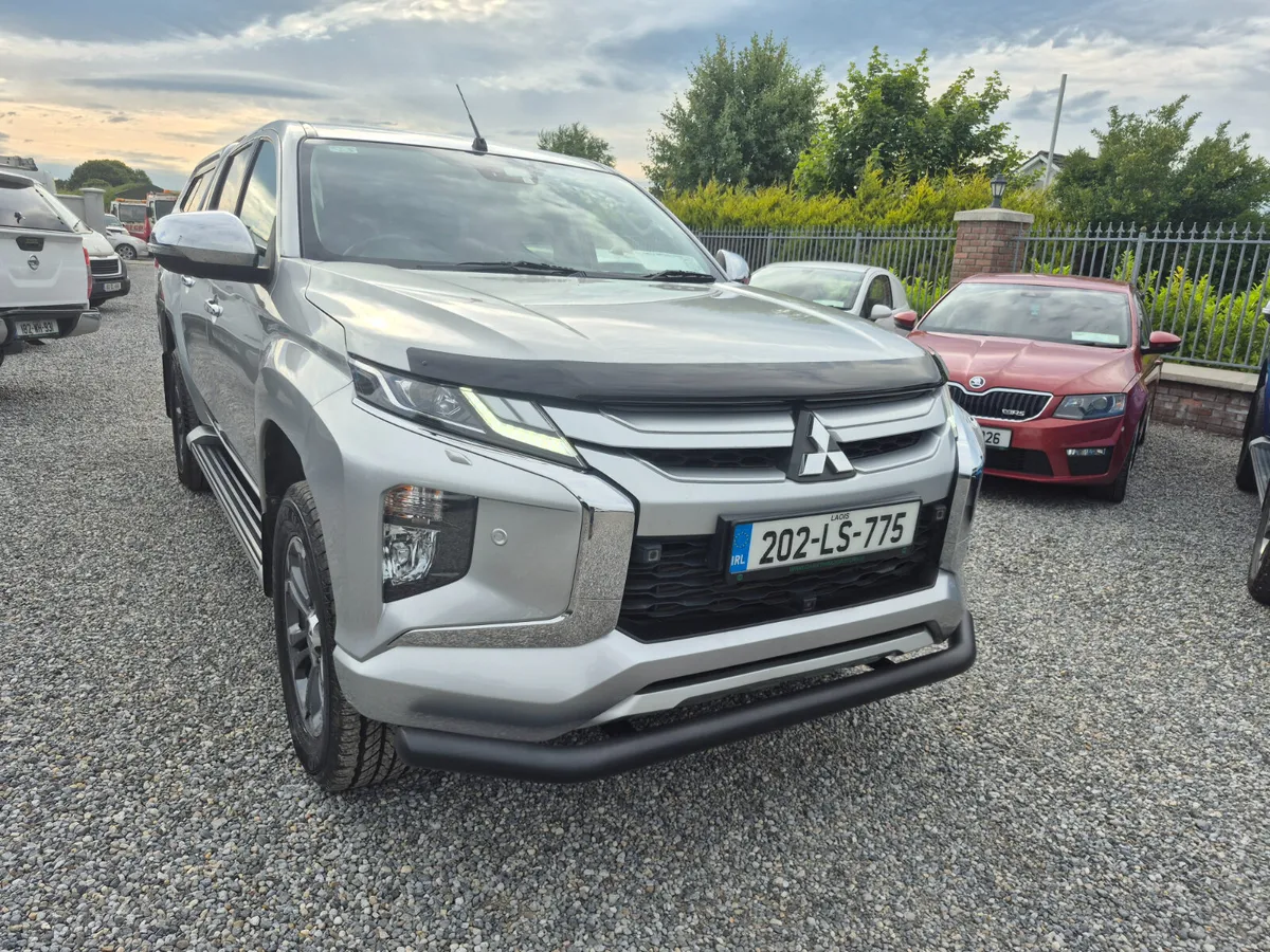 Mitsubishi L200 2020 Barbarian x