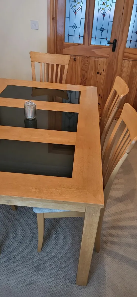 Dinning Table and 6 chairs - Image 2