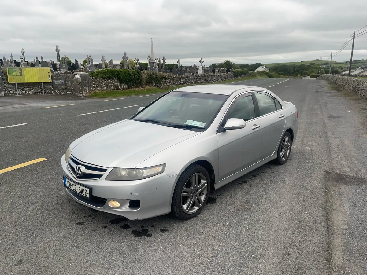 2008 Honda Accord - Image 2