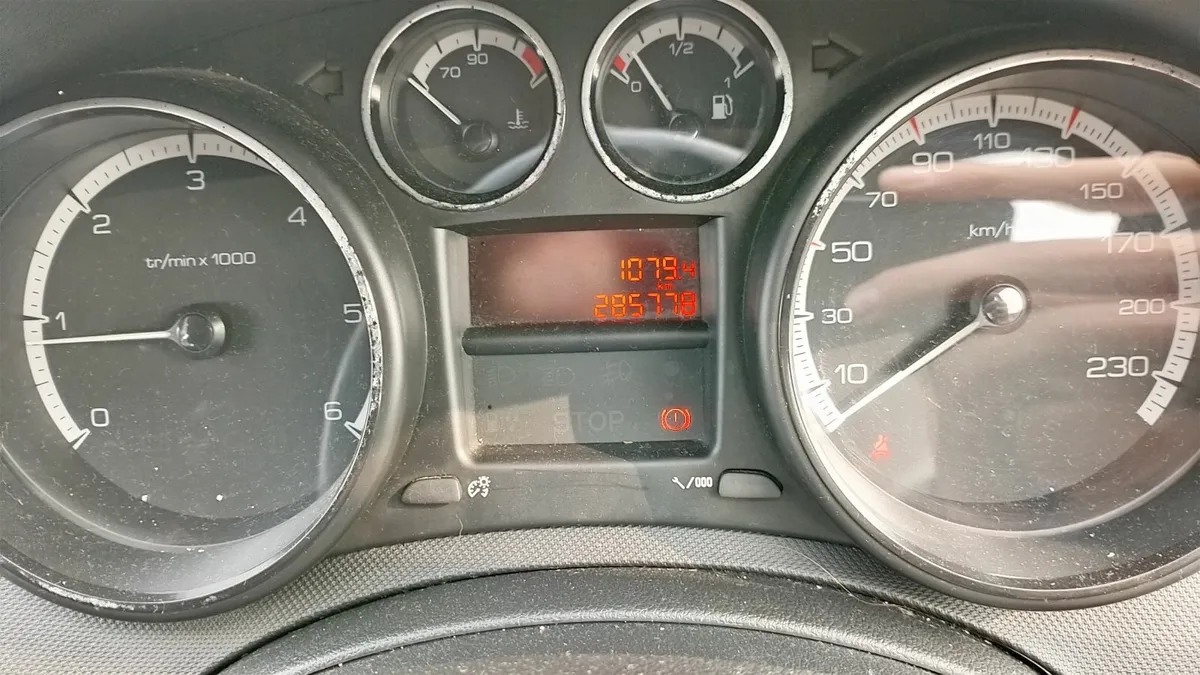 Peugeot 308 2008 1.6 T/Diesel - Image 2