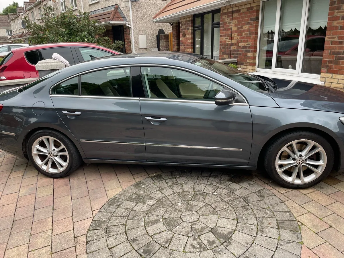 Volkswagen CC 2012 - Image 1