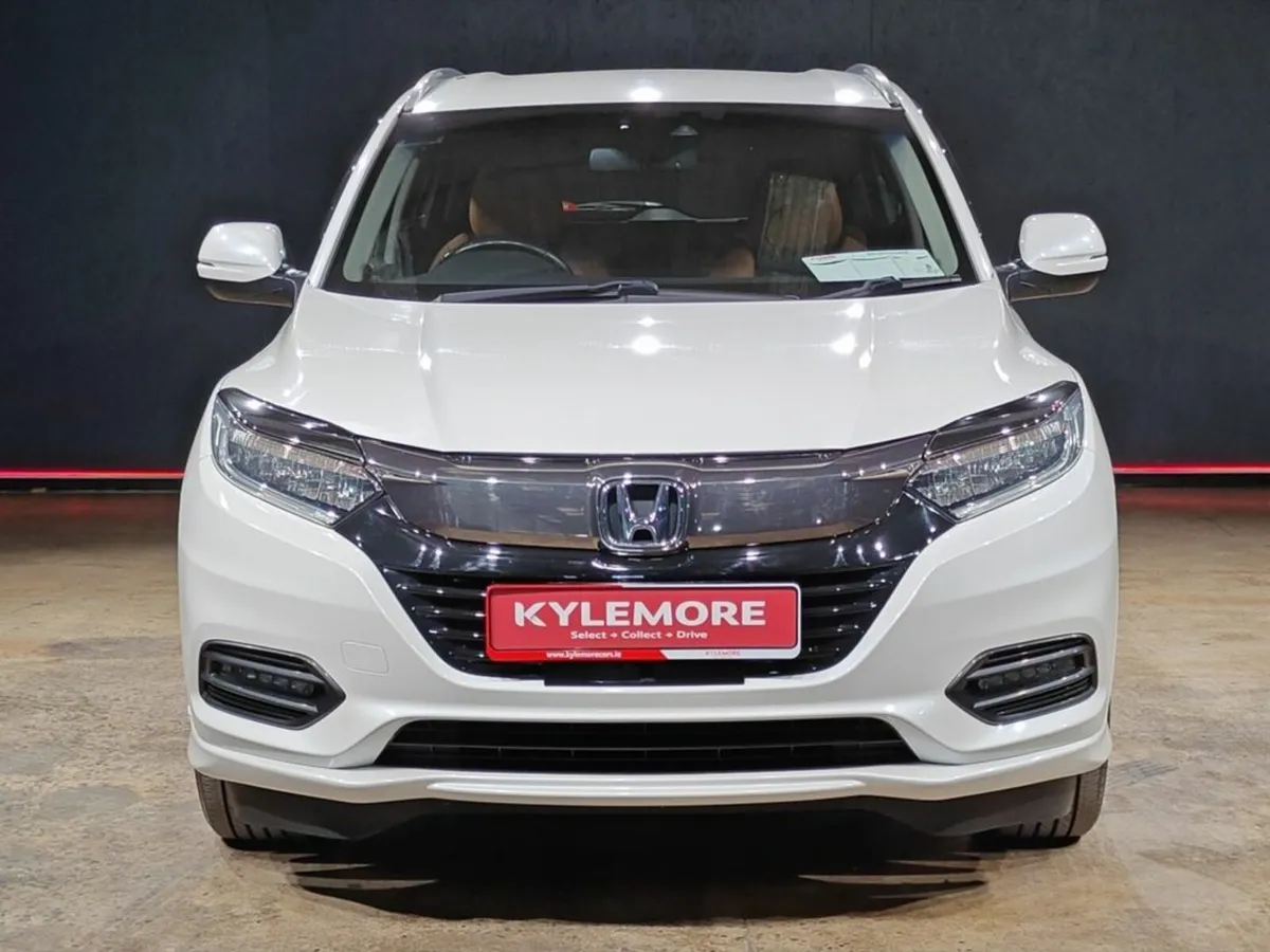 Honda Vezel 1.5 HYRBID - FULL BROWN LEATHER - CRUI - Image 3