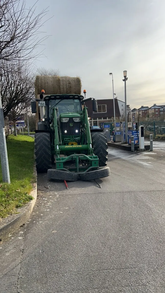 33 tonne Redrock Low Loader for Long term Hire - Image 3