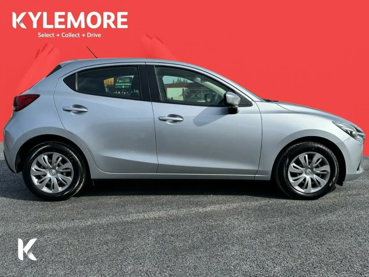 Mazda Demio 1.3 AUTOMATIC - Image 2