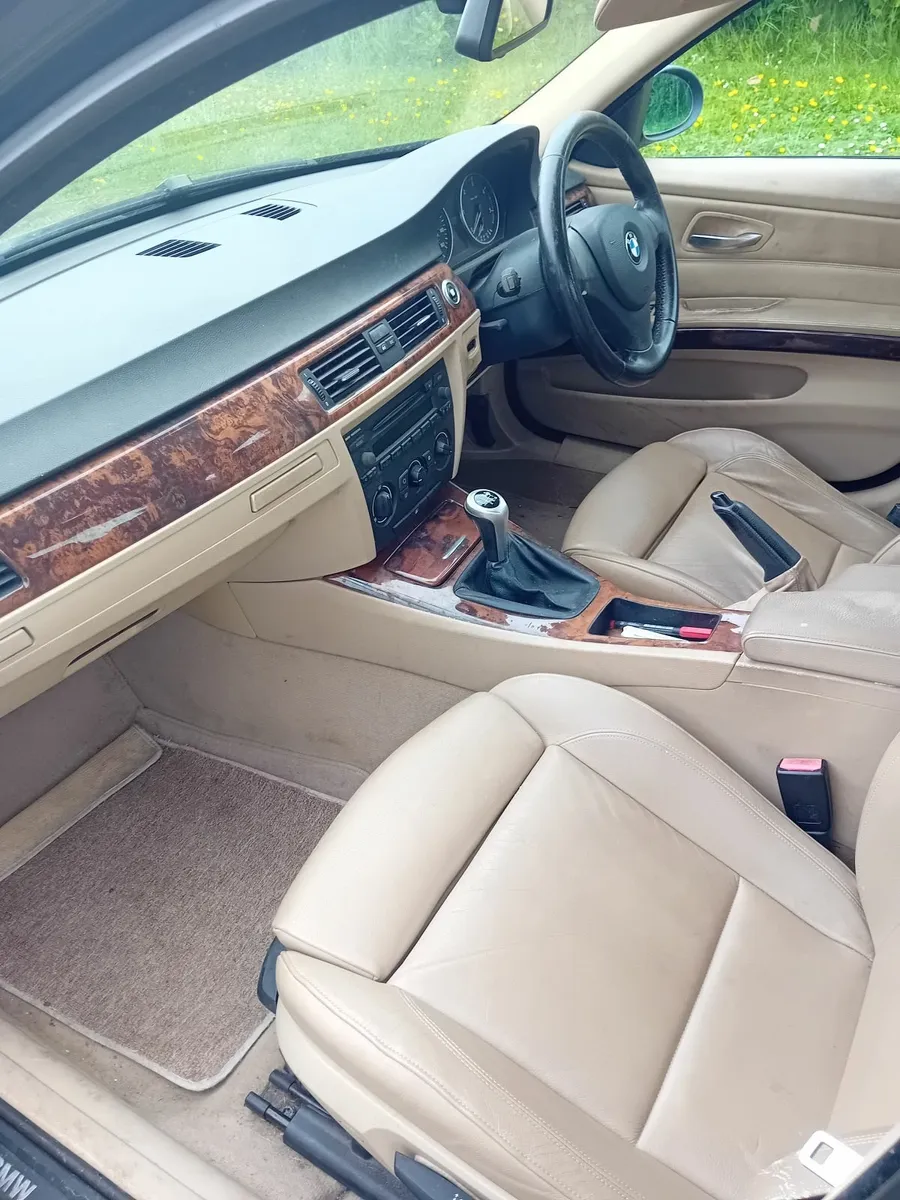 BMW 320D 2006 - Image 4