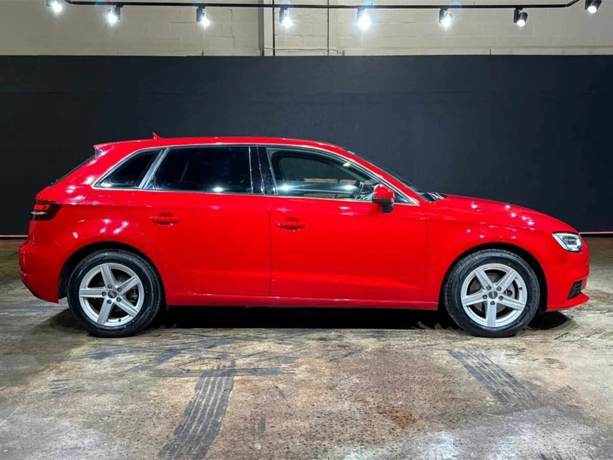Audi A3 1.4 TFSI AUTOMATIC - REVERSE CAMERA - Image 3