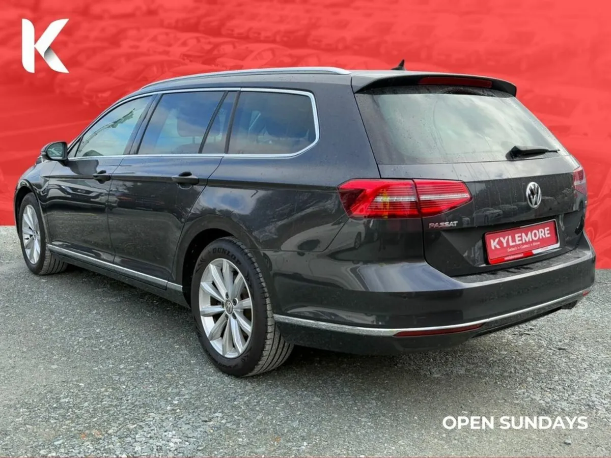 Volkswagen Passat 1.4 AUTOMATIC - HALF LEATHER UPH - Image 4