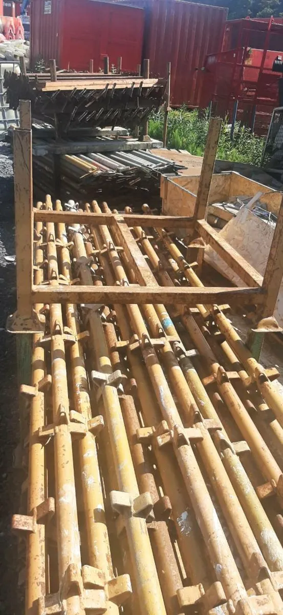 Scaffolding for sale - Image 4