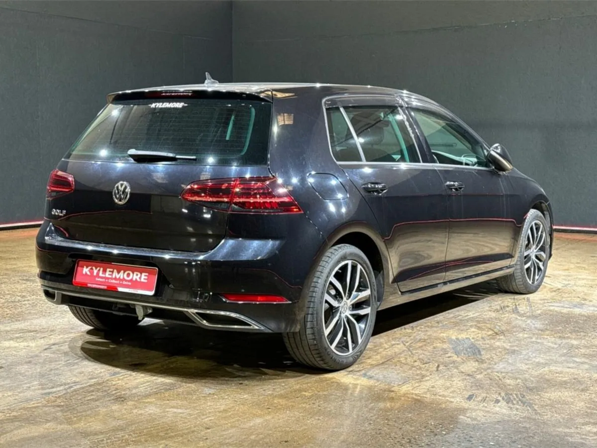Volkswagen Golf TSI HIGH LINE - UPGRADED ALLOYS - - Image 4