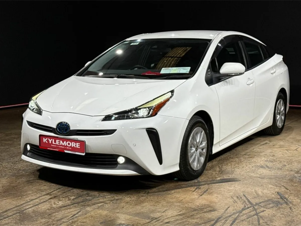 Toyota Prius 1.8 HYBRID AUTOMATIC - Image 3