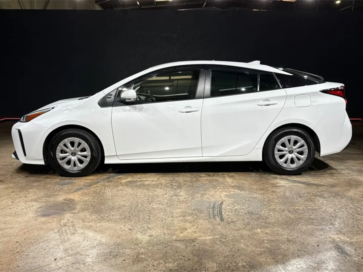 Toyota Prius 1.8 HYBRID AUTOMATIC - Image 4