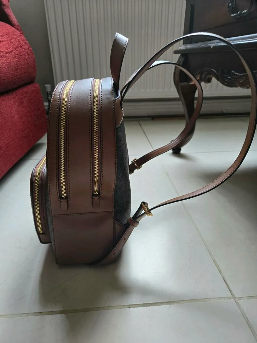 Michael kors backpack - Image 2