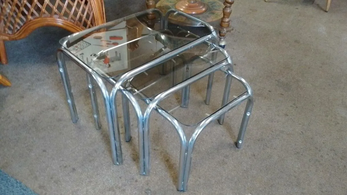 Retro Chrome And Glass Nest Of Tables - Image 1