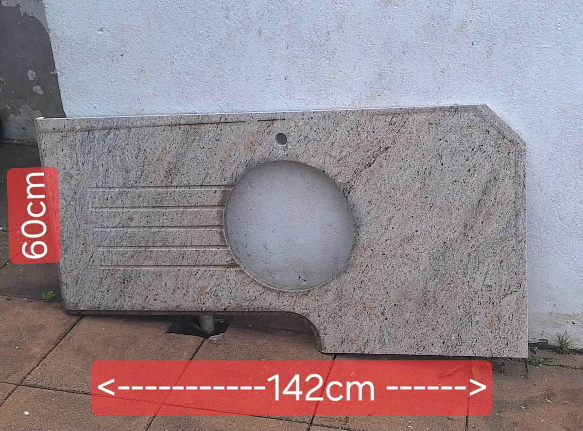 FREE Granite worktop sections - Image 1