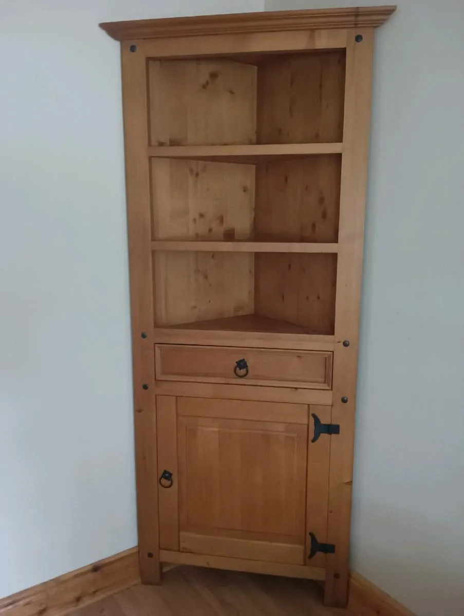 Beautiful mexican pine corner unit new, - Image 1