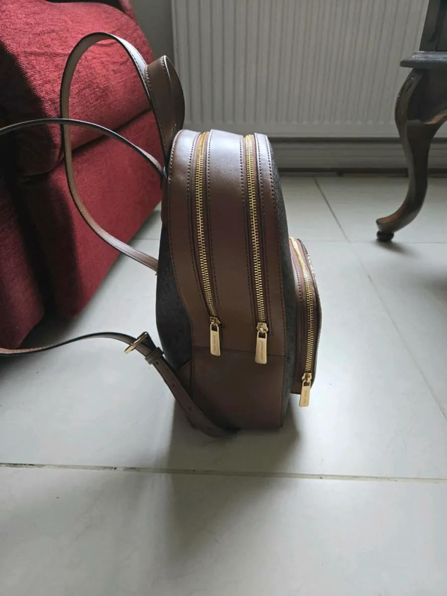 Michael kors backpack - Image 4
