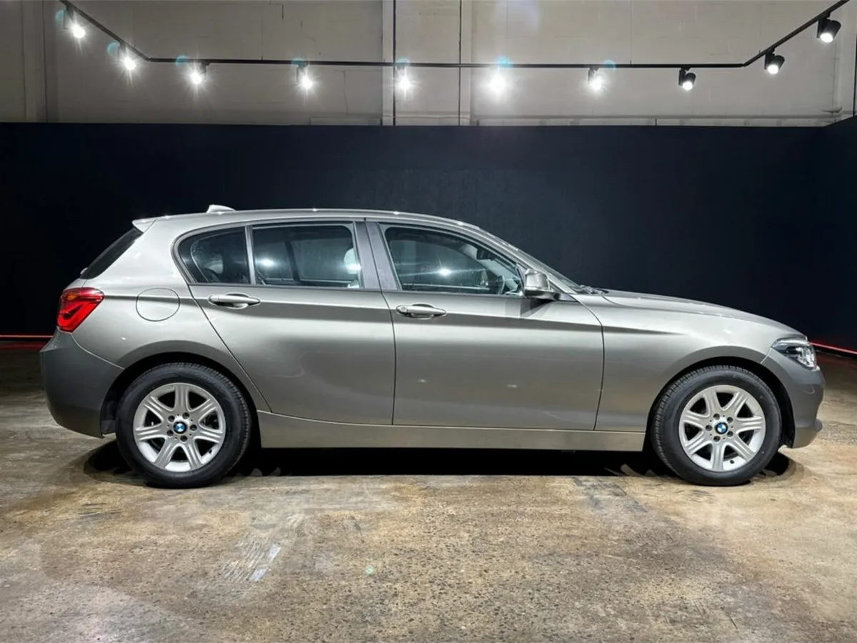 BMW 1-Series VERY LOW MILEAGE - FACTORY ALLOYS - H - Image 3