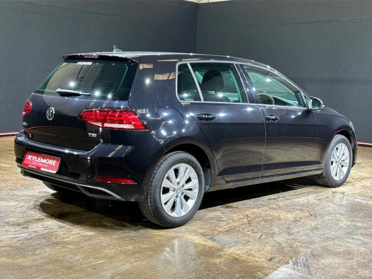 Volkswagen Golf TSI COMFORT LINE - UPGRADED ALLOYS - Image 4