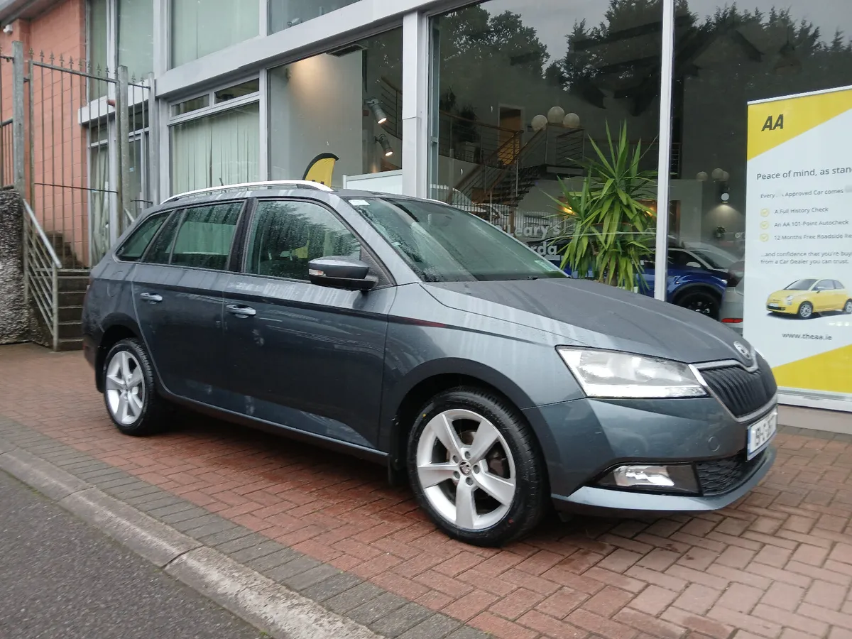 2019 Fabia 1.0 75Bhp Style Combi, Grey met, 90km. - Image 1