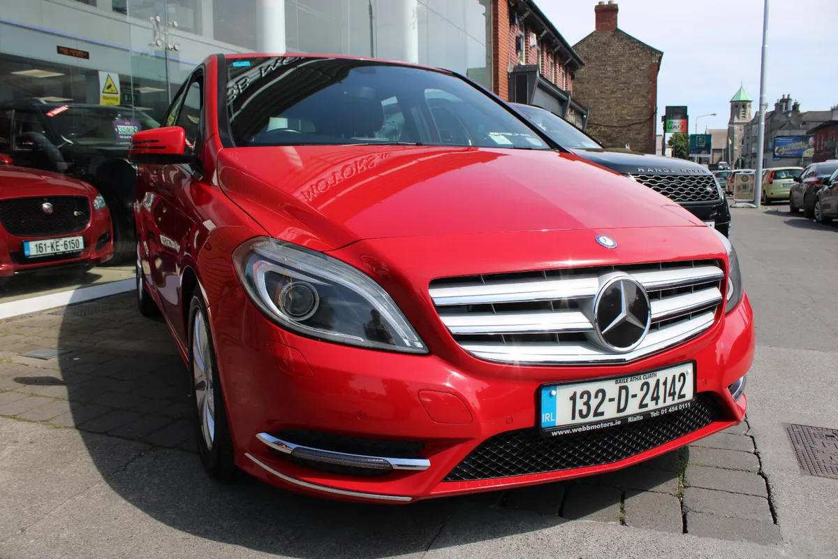 1.6L B180 SE AUTOMATIC / LEATHER / SATNAV - Image 1
