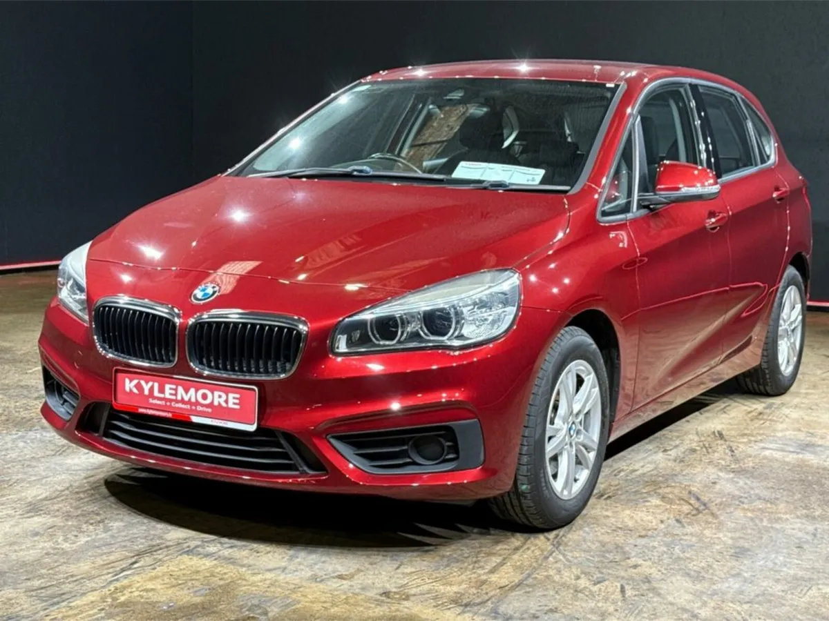 BMW 2-Series VERY LOW MILEAGE - FACTORY ALLOYS - R - Image 3