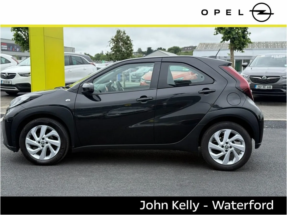 Toyota Aygo X 1.0 Pulse - Image 3