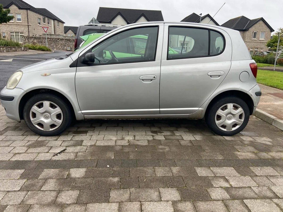 Toyota Yaris 2005 ( fully serviced)( NEW NCT ) - Image 4