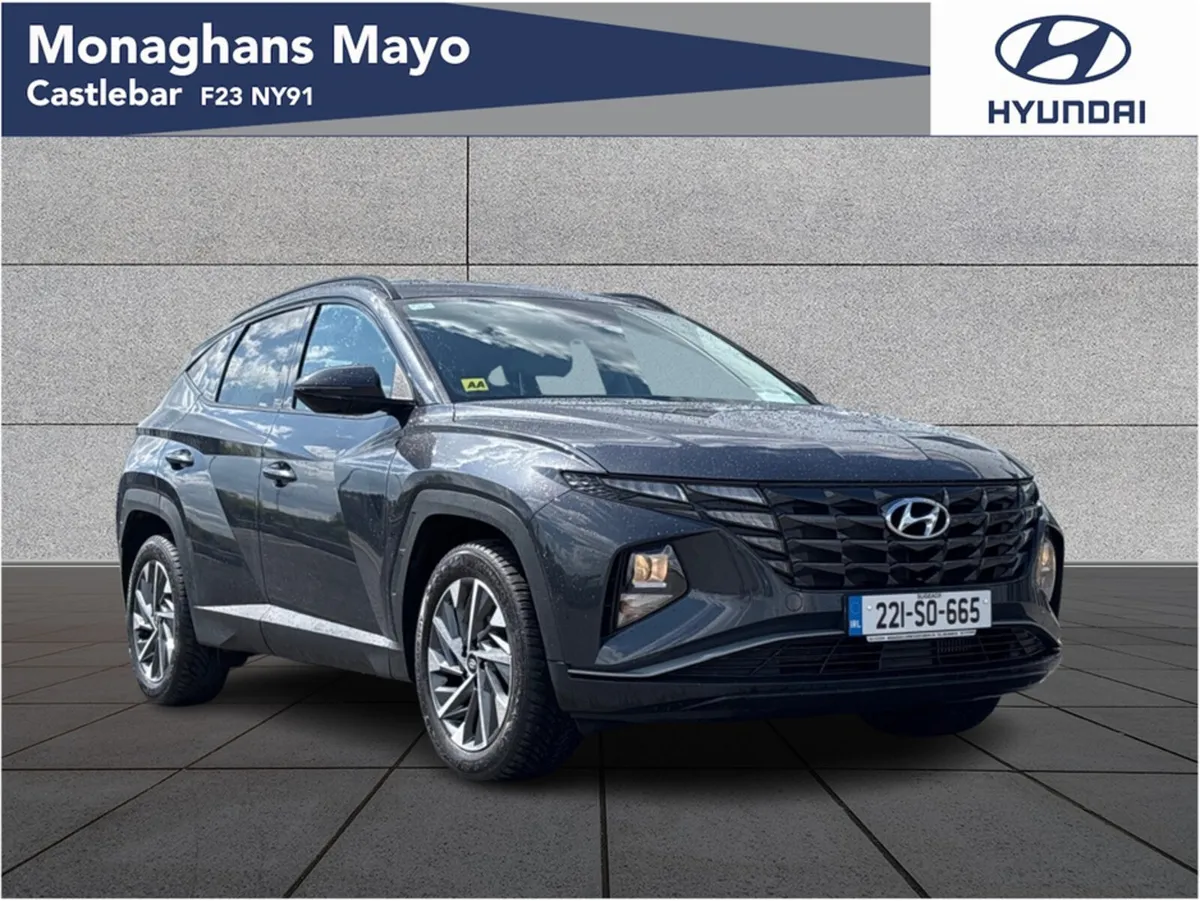 Hyundai Tucson EXECUTIVE 1.6 DIESEL 5DR - Image 1