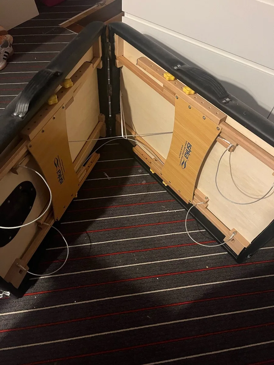 Massage table - Image 2