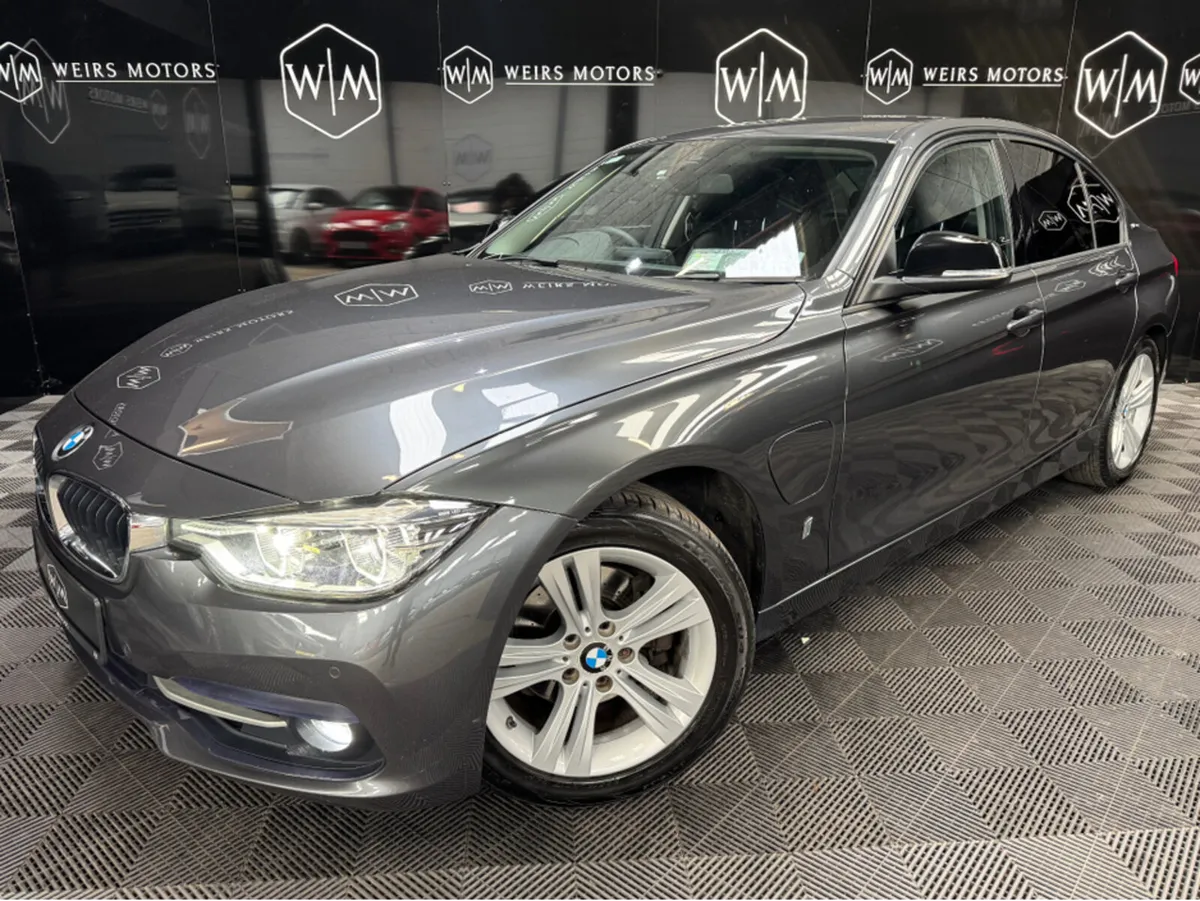 BMW 3-Series 330e Sport BMW Service History - Image 1