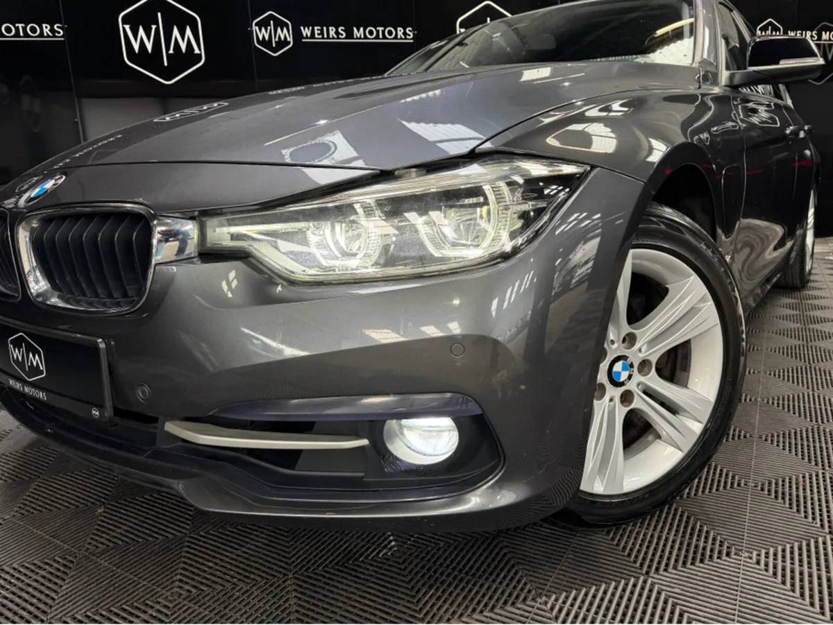 BMW 3-Series 330e Sport BMW Service History - Image 3