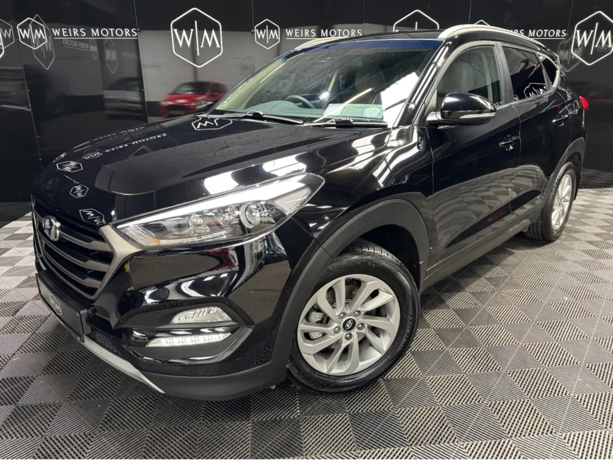 Hyundai Tucson 1.7 D AUTO / EXECUTIVE / LOW MILEAG - Image 1