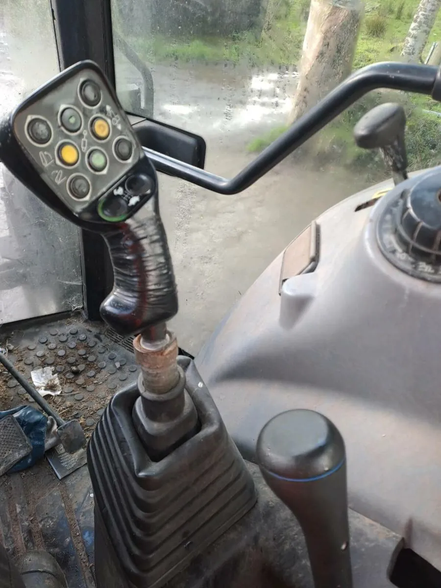 Tractor - Image 2