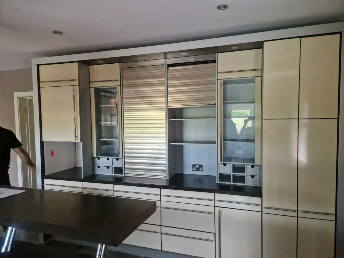 Kitchen - Image 4