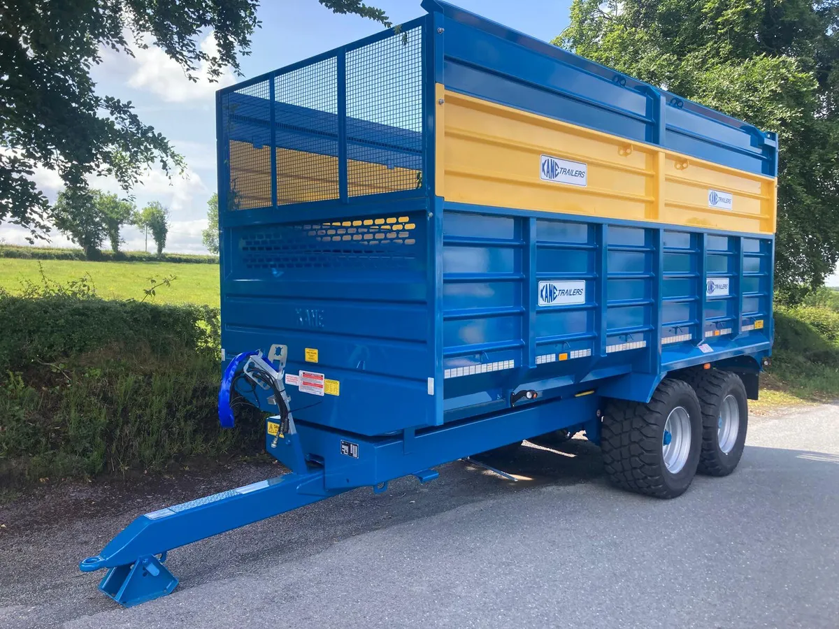 AVAILABLE NOW NEW Kane 14 Tonne Silage Trailer - Image 1