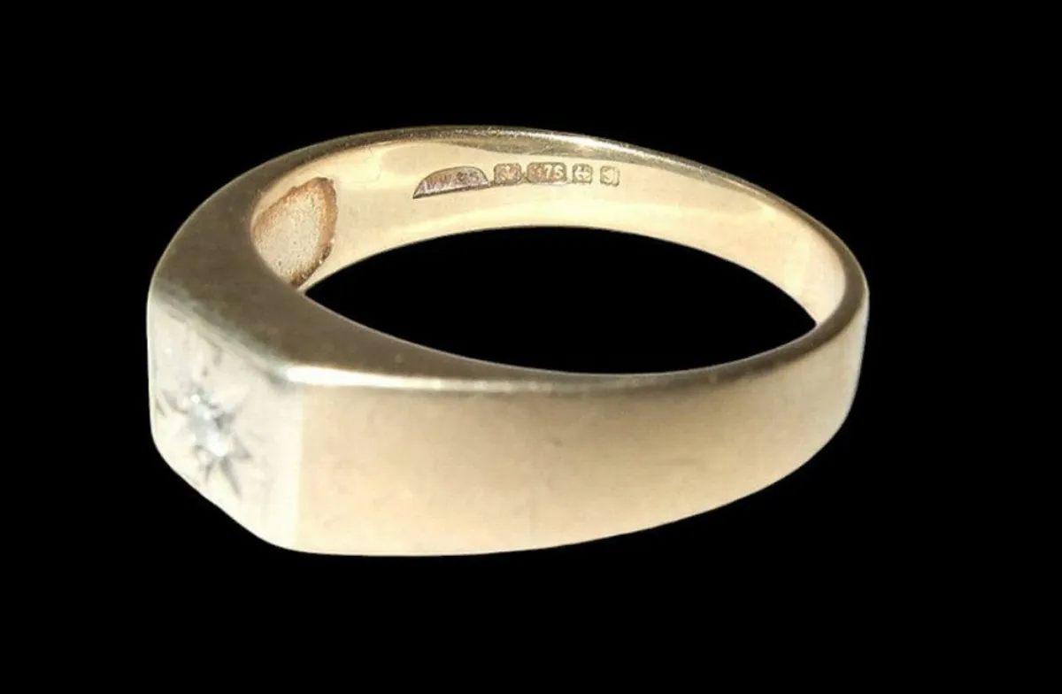 Vintage Hallmarked 9ct Solitaire - Image 3