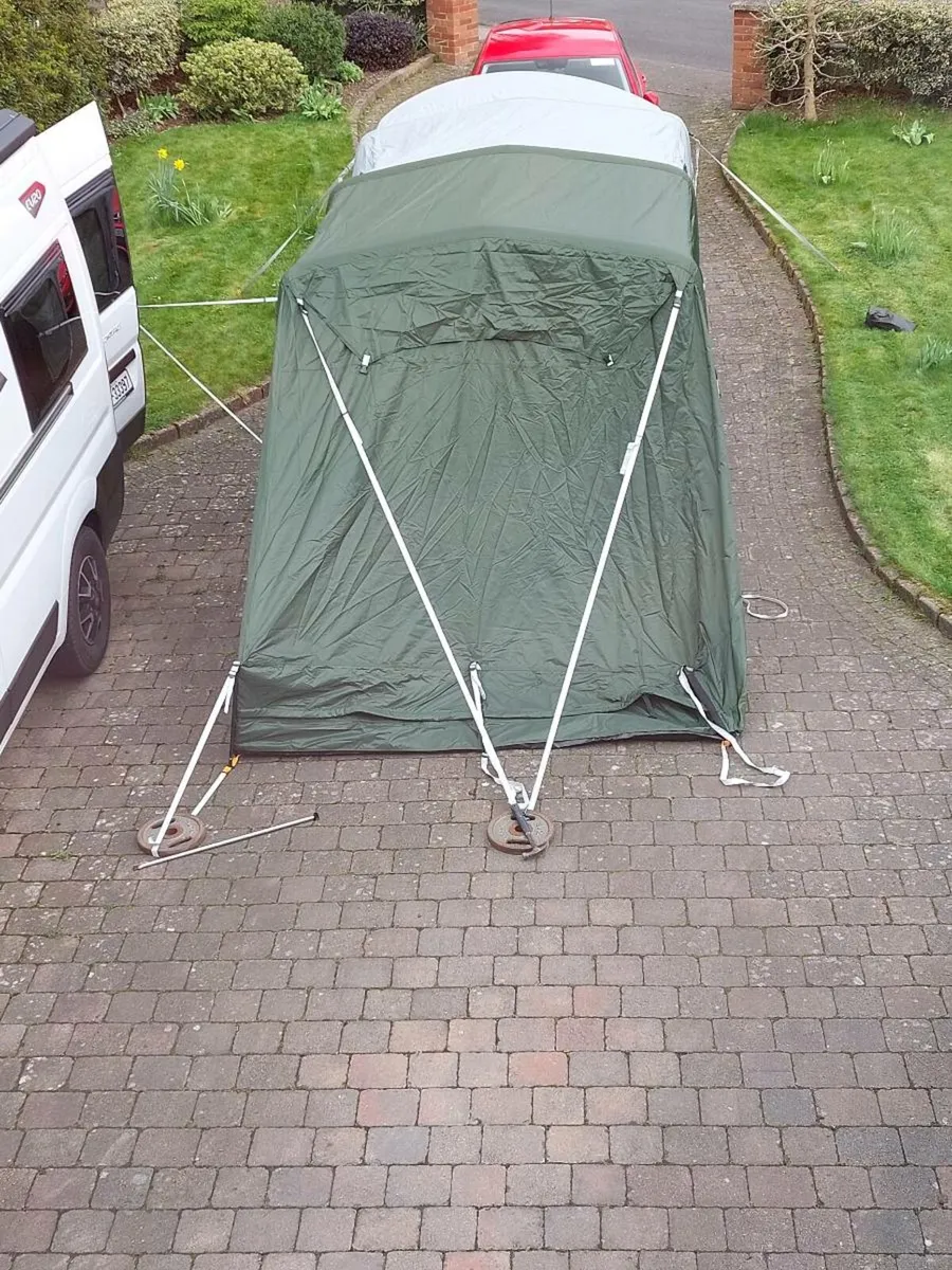 Dometic Tent - Image 1